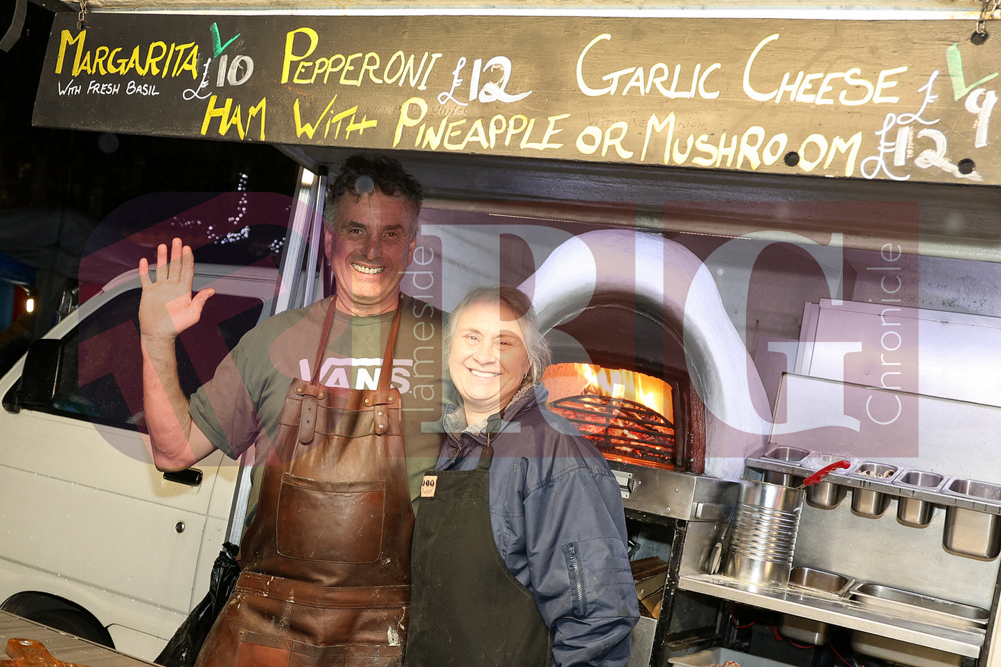 GLOSSOP LIGHT SWITCH ON 2025 (90).JPG