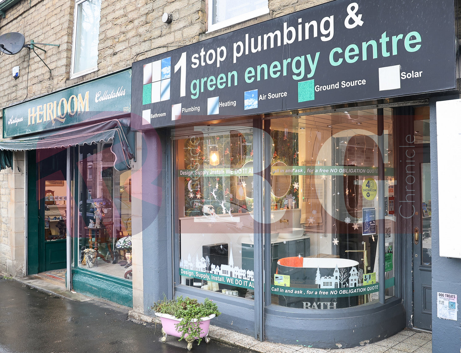 GLOSSOP CHRISTMAS SHOPS 2025 (73).JPG