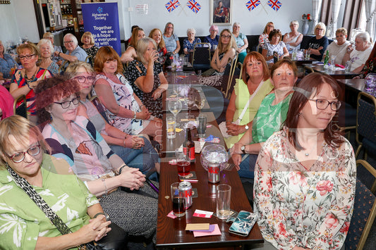 POPPETS PLACE FASHION SHOW ALZHEIMER'S SOCIETY (77).JPG