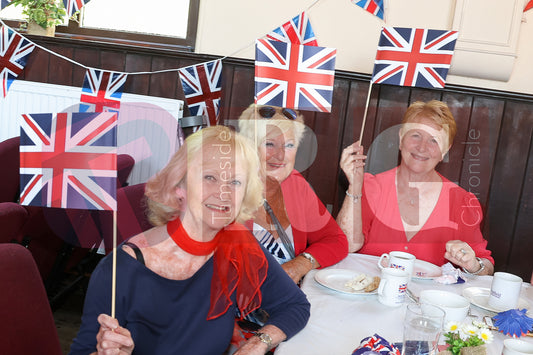 VE DAY PADFIELD CHURCH 2025 (21).JPG