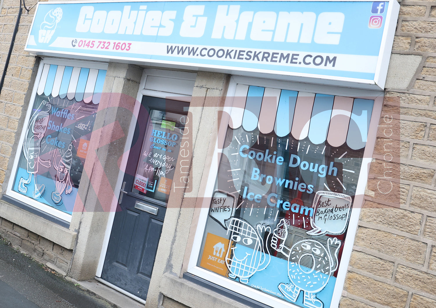 GLOSSOP CHRISTMAS SHOPS 2025 (76).JPG