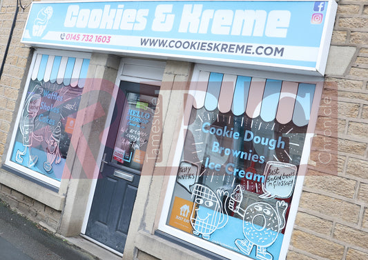 GLOSSOP CHRISTMAS SHOPS 2025 (76).JPG