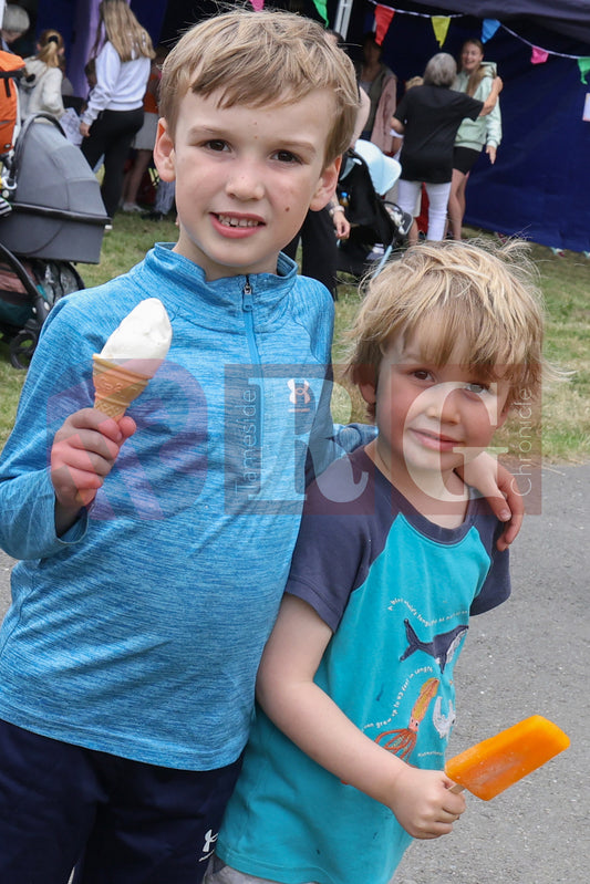 HADFIELD PICNIC IN THE PARK (93).JPG