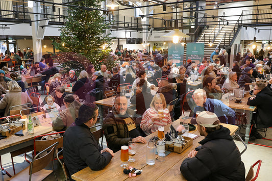 GLOSSOP LIGHT SWITCH ON 2025 (18).JPG