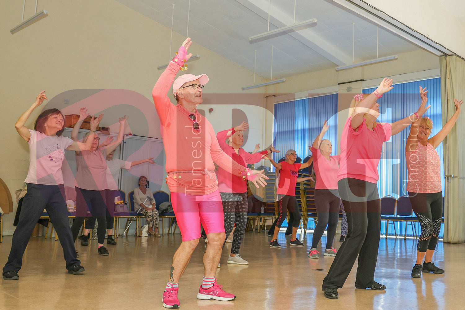 BREAST CANCER  FUNDRAISING GRAFTON CENTRE HYDE (24).JPG