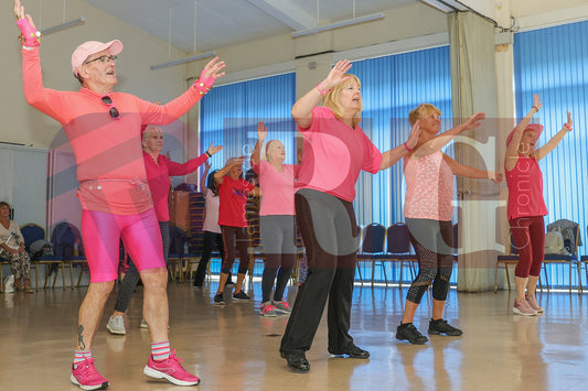 BREAST CANCER  FUNDRAISING GRAFTON CENTRE HYDE (23).JPG