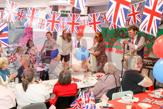 80th VE DAY GAMESLEY  (11).JPG