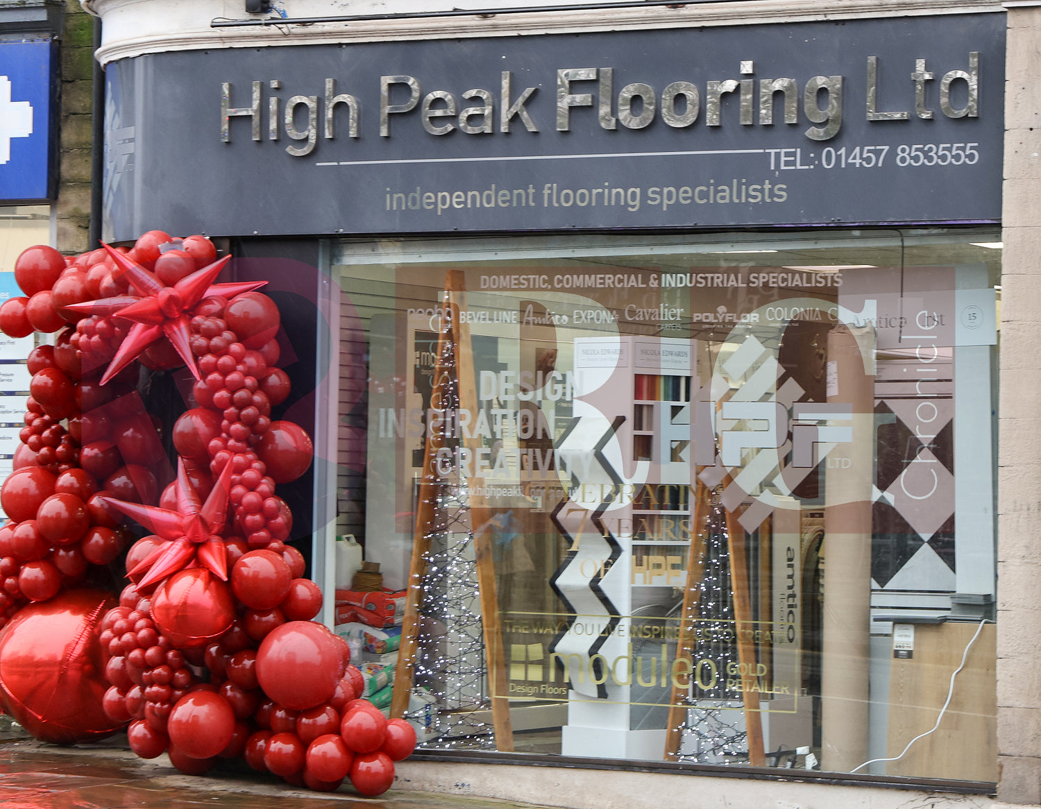 GLOSSOP CHRISTMAS SHOPS 2025 (12).JPG