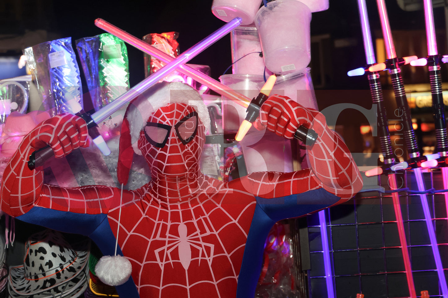 GLOSSOP LIGHTS SWITCH ON 2024 (7).JPG