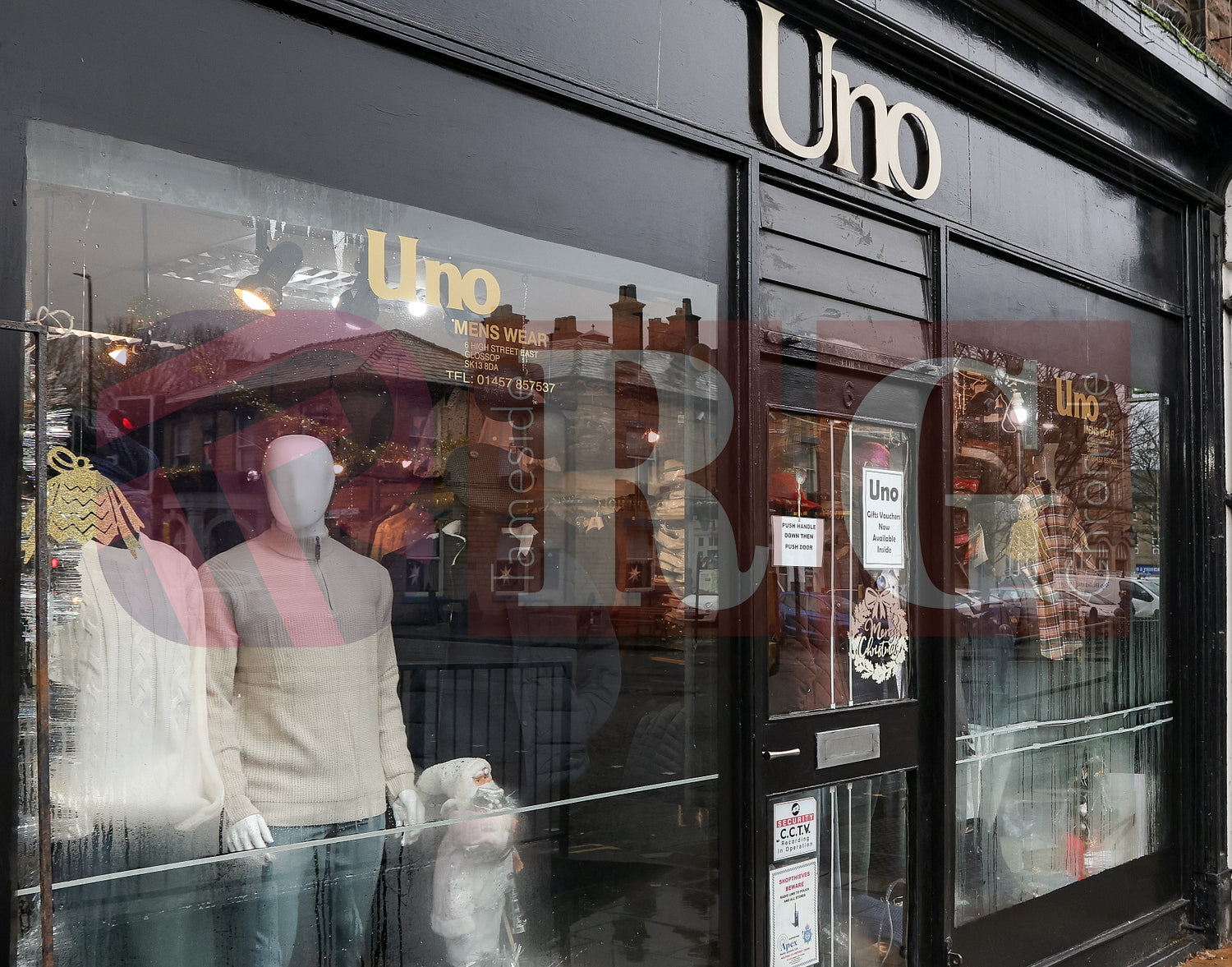 GLOSSOP CHRISTMAS SHOPS 2025 (20).JPG