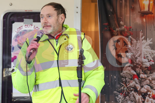 DENTON LIGHT SWITCH ON (4).JPG