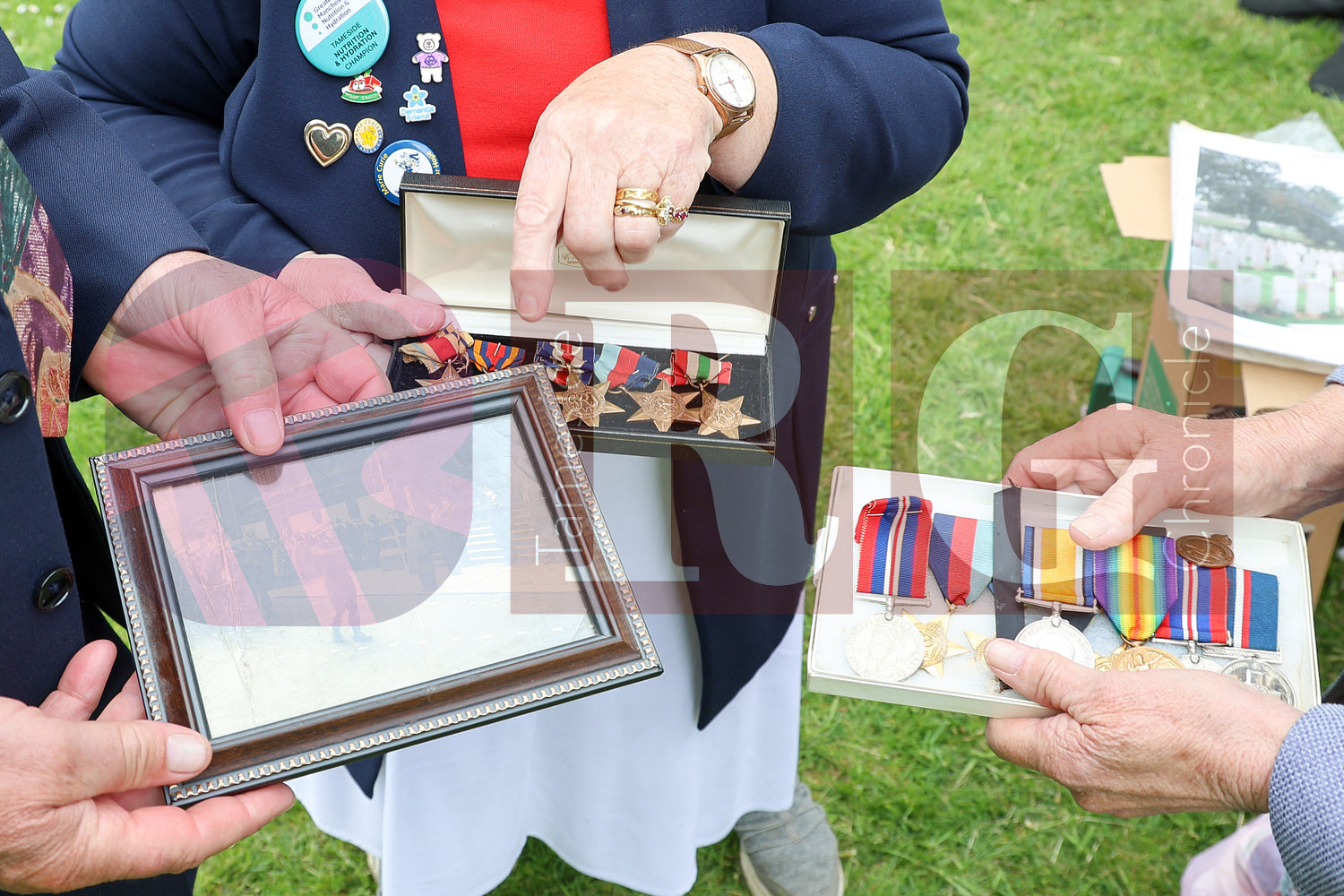 VE DAY THE COMMUNITY GARDEN DUKINFIELD (2).JPG