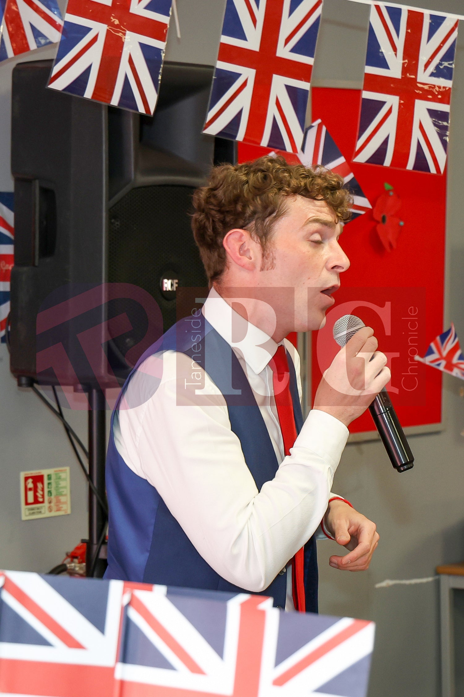 80th VE DAY GAMESLEY  (55).JPG