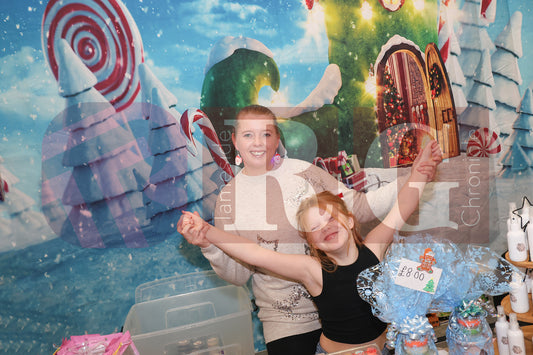 GAMESLEY YOUTH CENTRE XMAS FAIR  (58).JPG