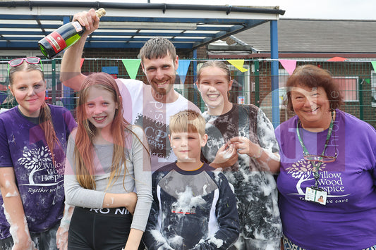 ST MARGARETS FOAM FEST GLOSSOP 2024 (43).JPG