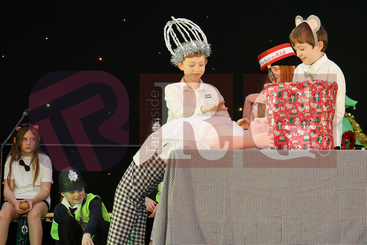 STALYBRIDGE CIVIC HALL SCHOOL PANTOMIME (59).JPG