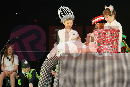 STALYBRIDGE CIVIC HALL SCHOOL PANTOMIME (59).JPG