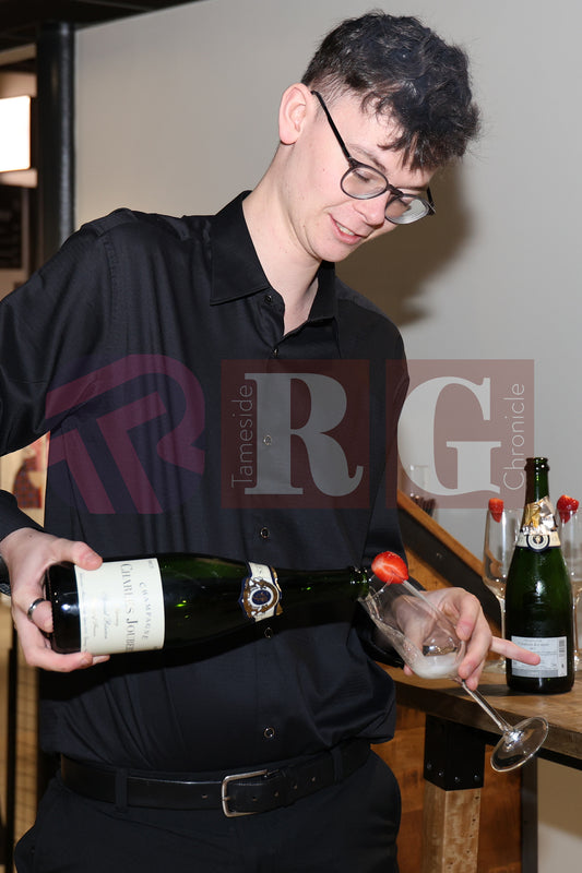 GLOSSOP MARKET PRIVATE LAUNCH (41).JPG