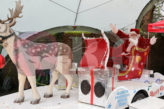 OLD GLOSSOP XMAS  MARKET 2025 (90).JPG