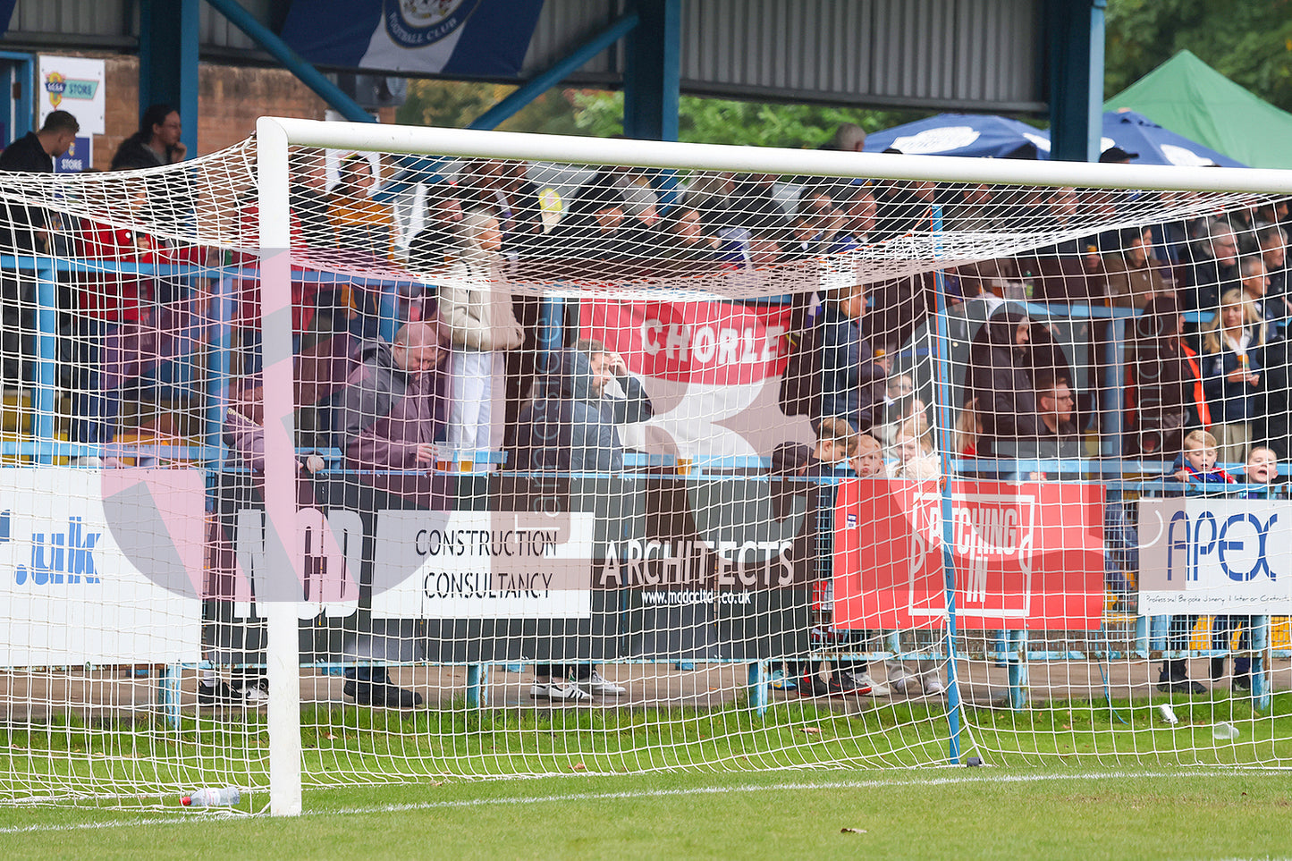 STALYBRIDGE CELTIC LEGENDS V MAN UTD LEGENDS (168).JPG