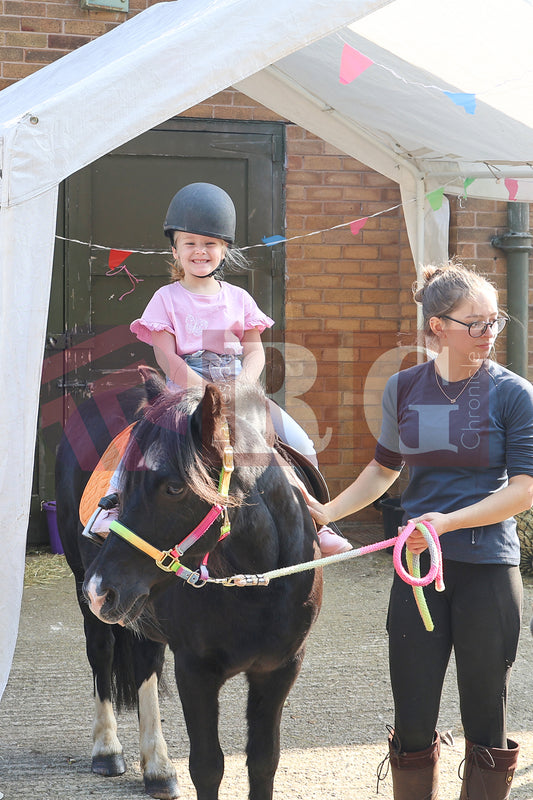 OLD GLOSSOP AUTUMN FETE 2024 (8).JPG