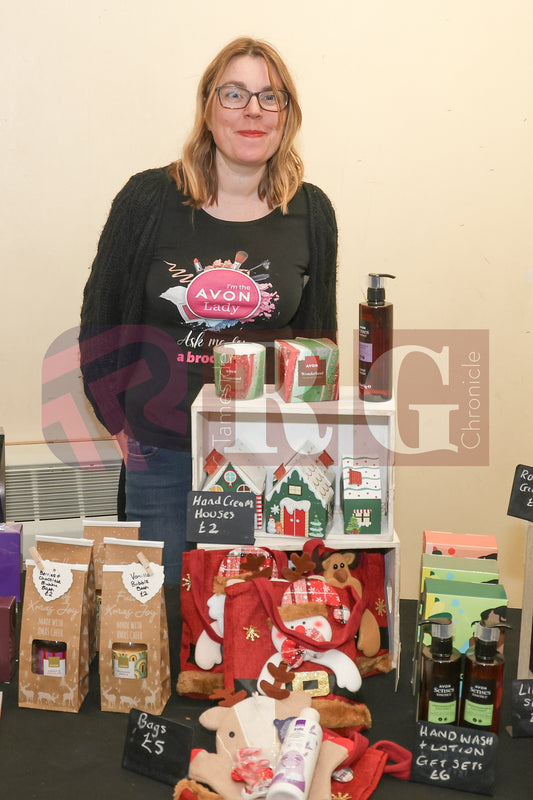 GAMESLEY YOUTH CENTRE XMAS FAIR  (45).JPG