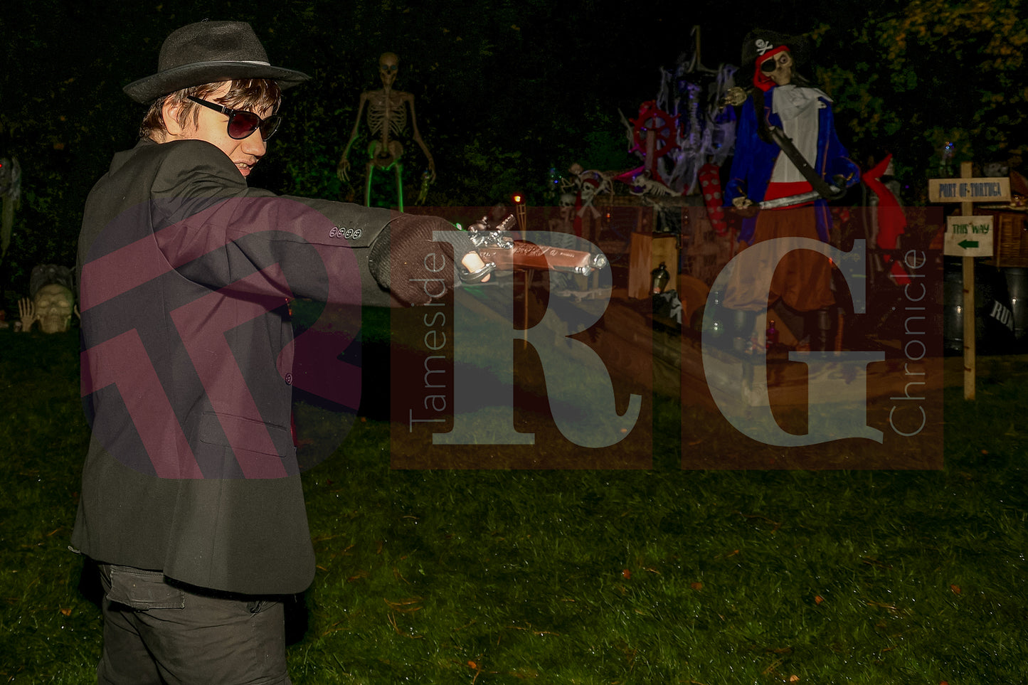 PIRATES OF THE HALLOWE'EN' HADFIELD (62).JPG
