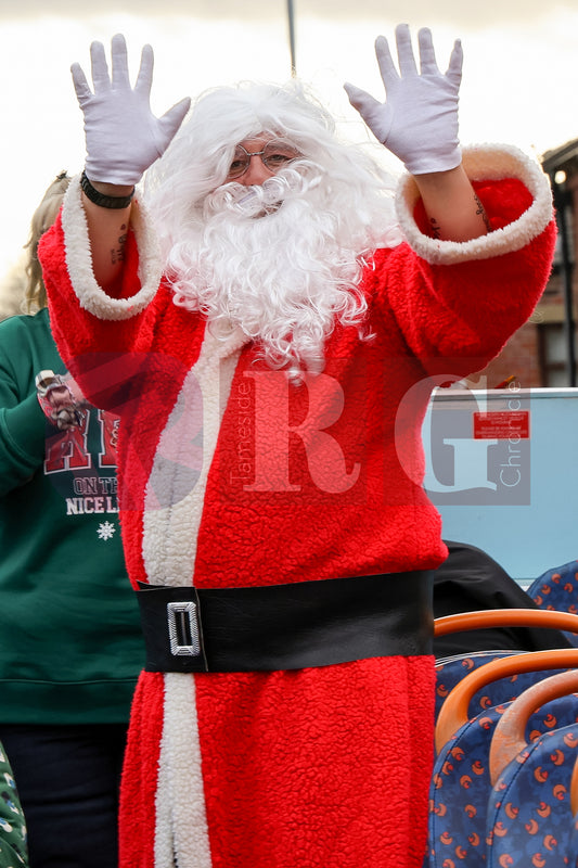 TAMESIDE HOSPITAL CHILDRENS WARD WITH SANTA 2025 (89).JPG