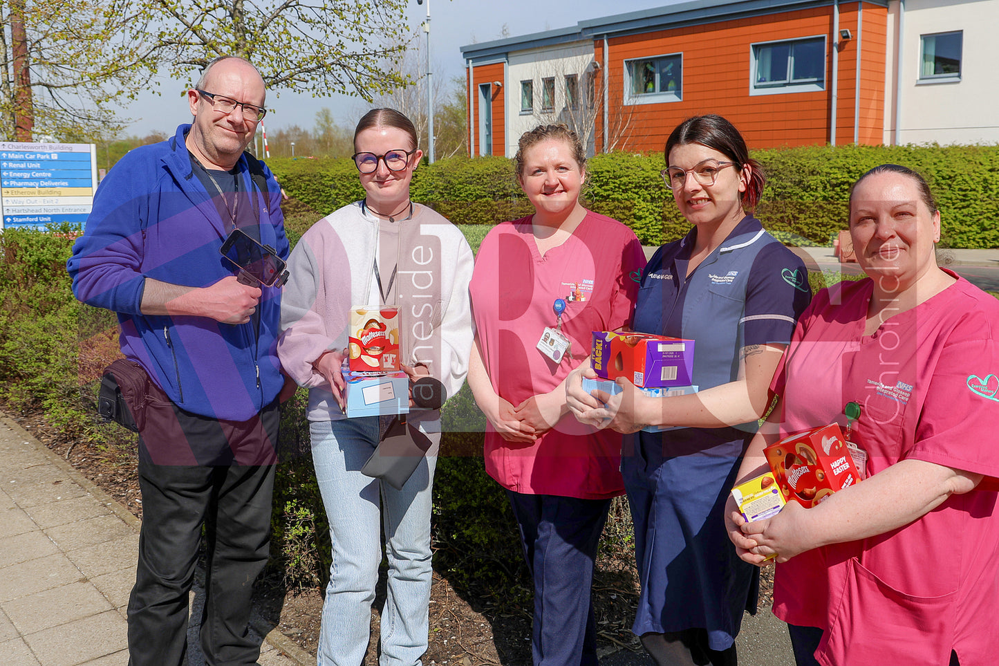 TAMESIDE HOSPITAL CHILDRENS WARD EASTER 2025  (51).JPG