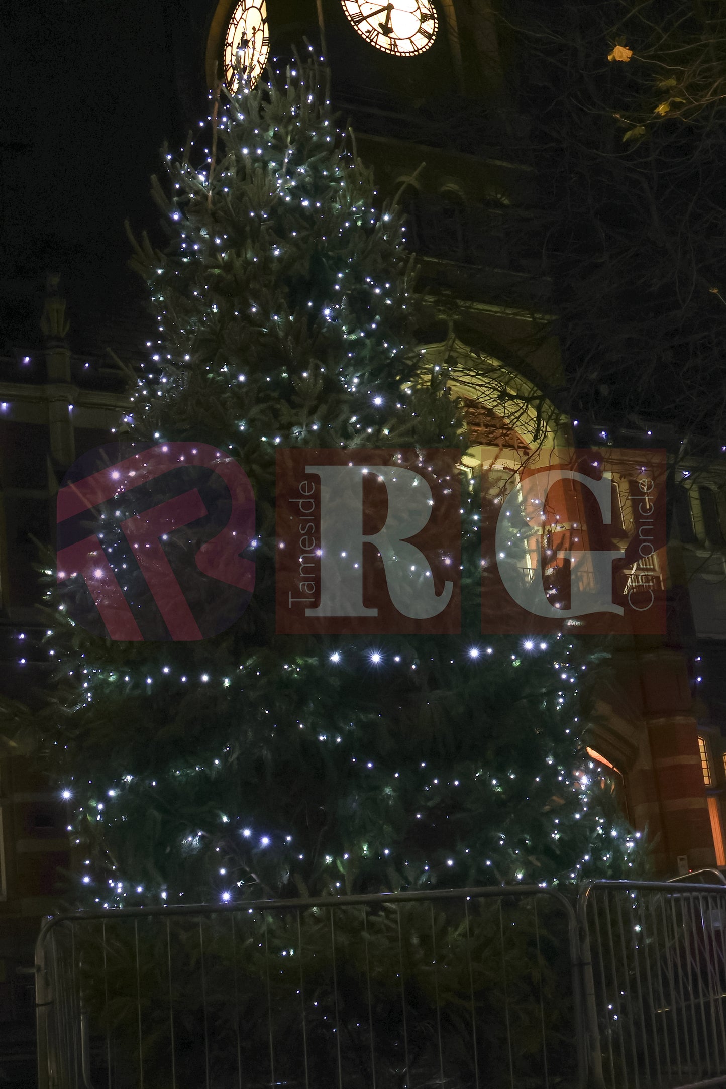 DUKINFIELD LIGHTS SWITCH ON (91).JPG