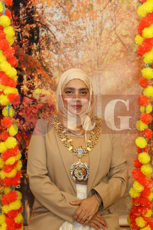 ONA AVESHAM DUKINFIELD TOWN HALL 2025 (42).JPG