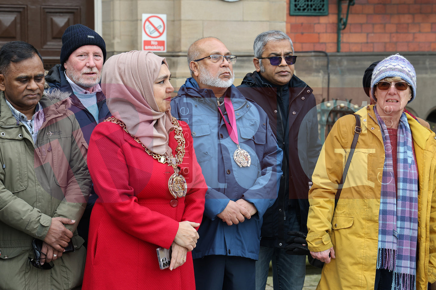 WALK WITH THE MAYOR HYDE TO DUKINFIELD (19).JPG