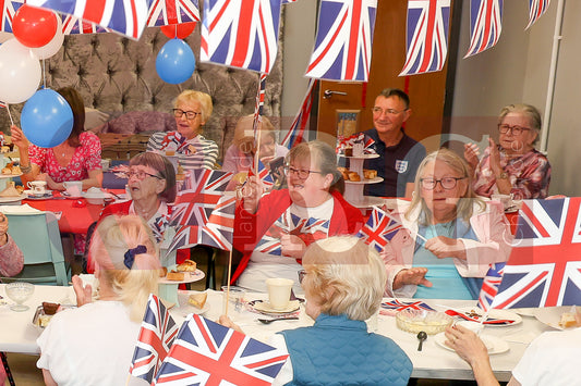 80th VE DAY GAMESLEY  (56).JPG