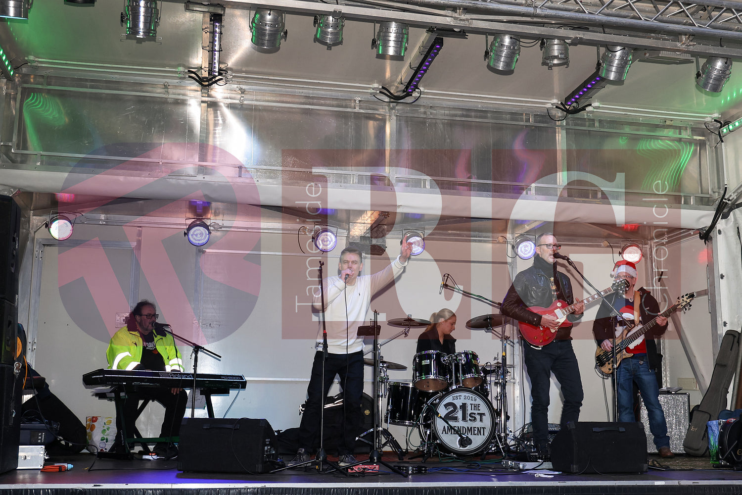 GLOSSOP LIGHT SWITCH ON 2025 (44).JPG