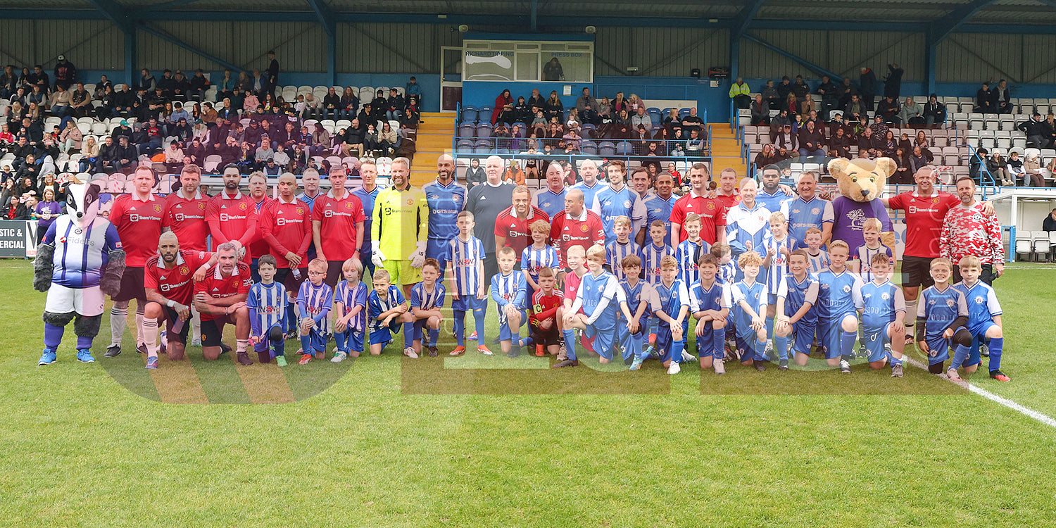STALYBRIDGE CELTIC LEGENDS V MAN UTD LEGENDS (29).JPG