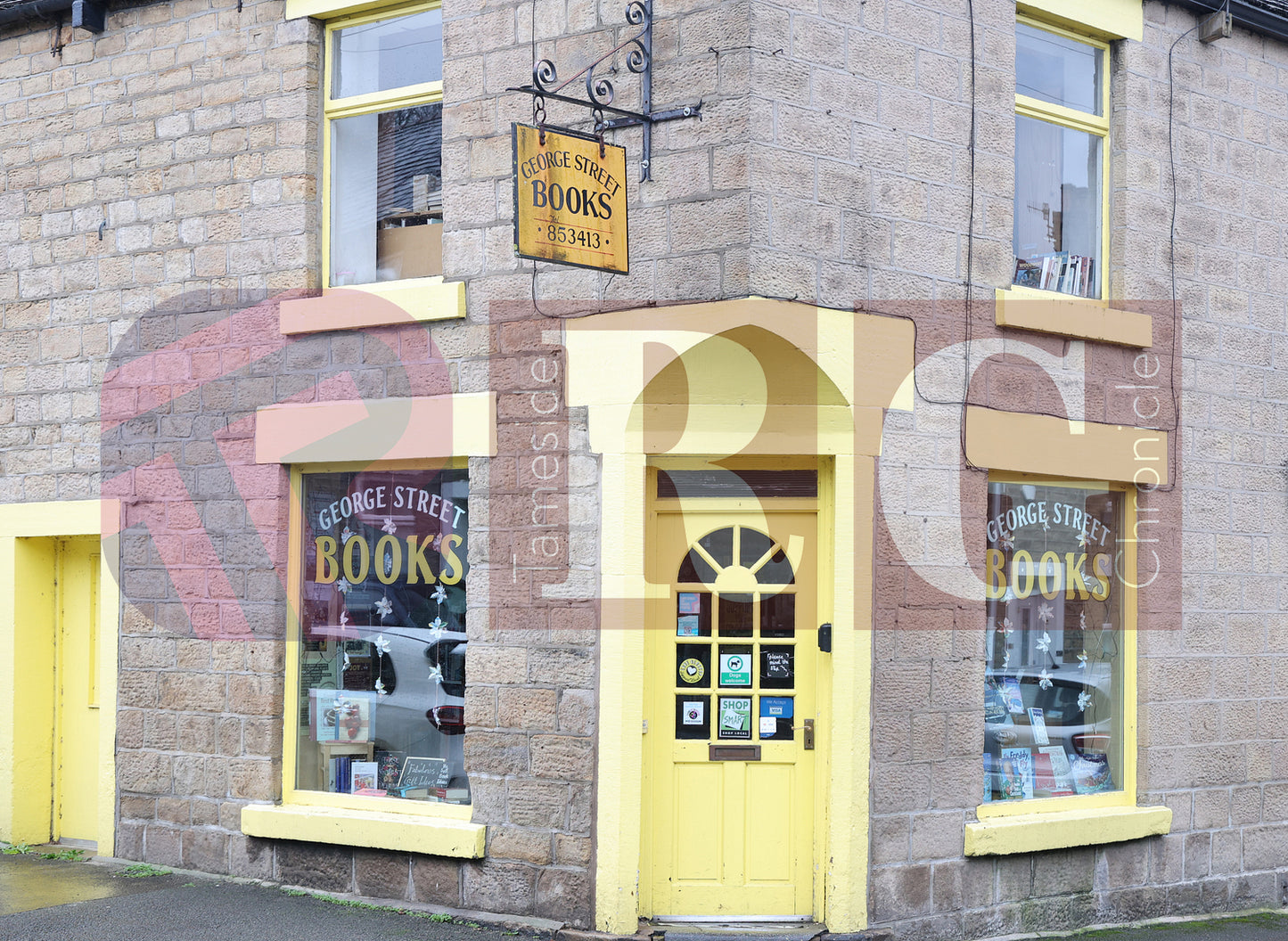 GLOSSOP CHRISTMAS SHOPS 2025 (82).JPG