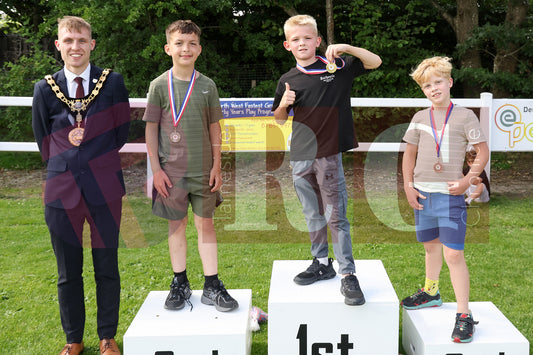 TINTWISTLE CHIDREN'S GALA  (20).JPG