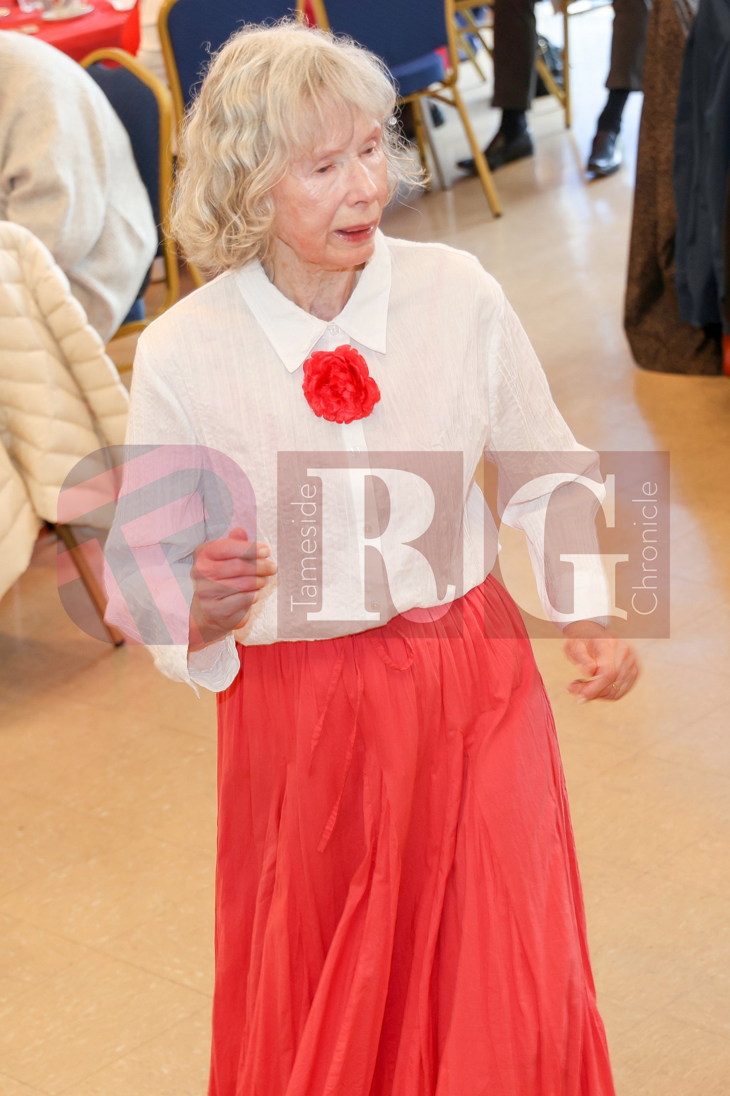 ST. GEORGES DAY GRAFTON CENTRE HYDE (88).JPG