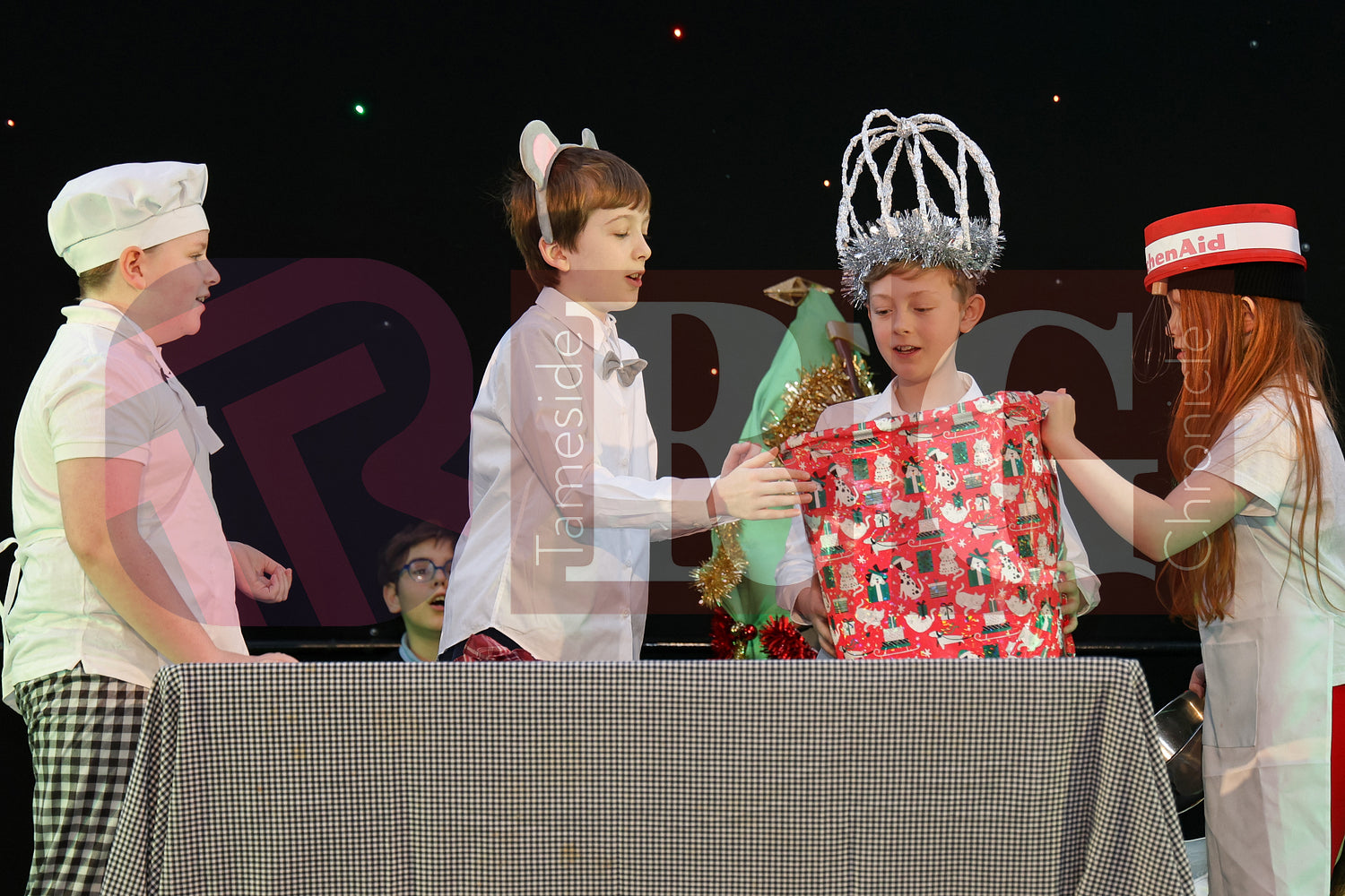 STALYBRIDGE CIVIC HALL SCHOOL PANTOMIME (53).JPG