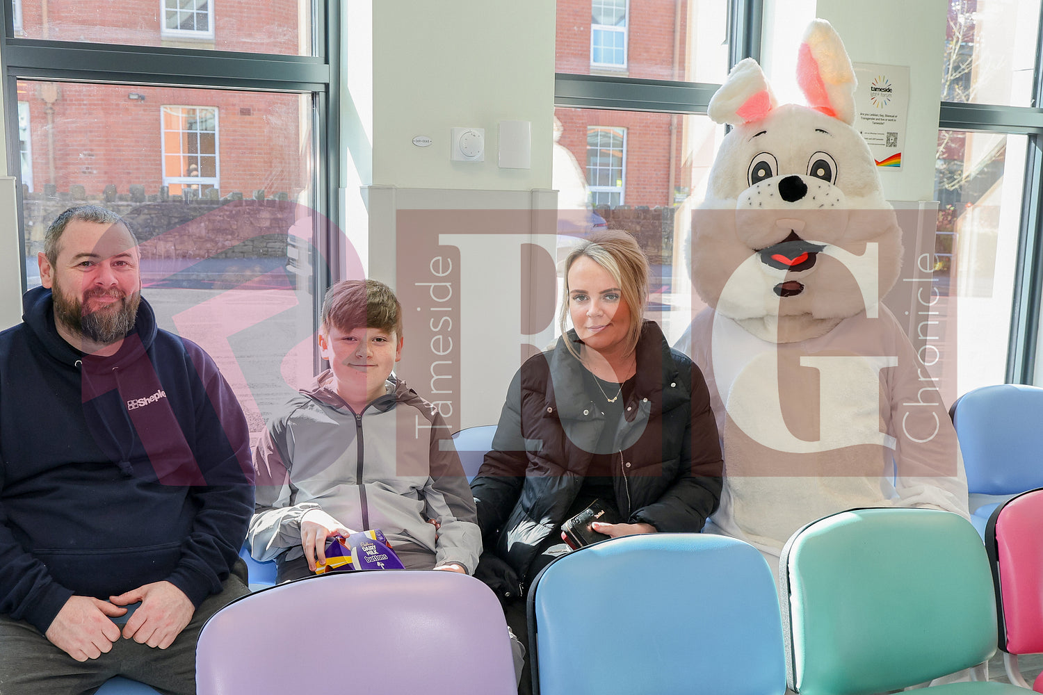 TAMESIDE HOSPITAL CHILDRENS WARD EASTER STAGECOACH (65).JPG
