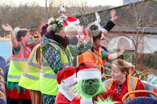 TAMESIDE HOSPITAL CHILDRENS WARD WITH SANTA 2025 (4).JPG