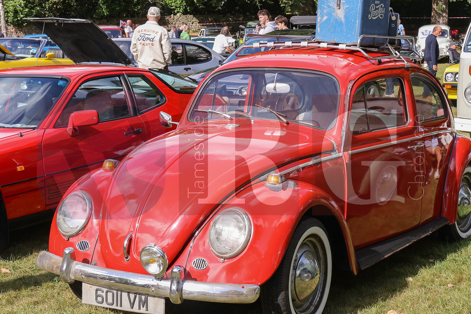 GLOSSOP CAR SHOW (89).JPG