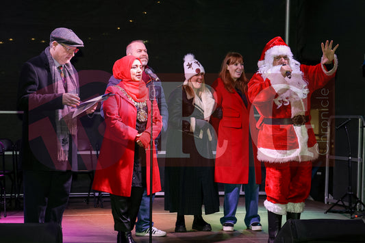LANTERN PARADE STALYBRIDGE (106).JPG
