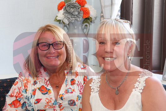 POPPETS PLACE FASHION SHOW ALZHEIMER'S SOCIETY (8).JPG