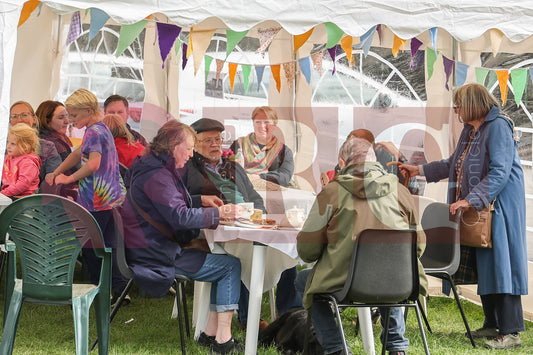 TINTWISTLE GARDENERS SHOW (75).JPG