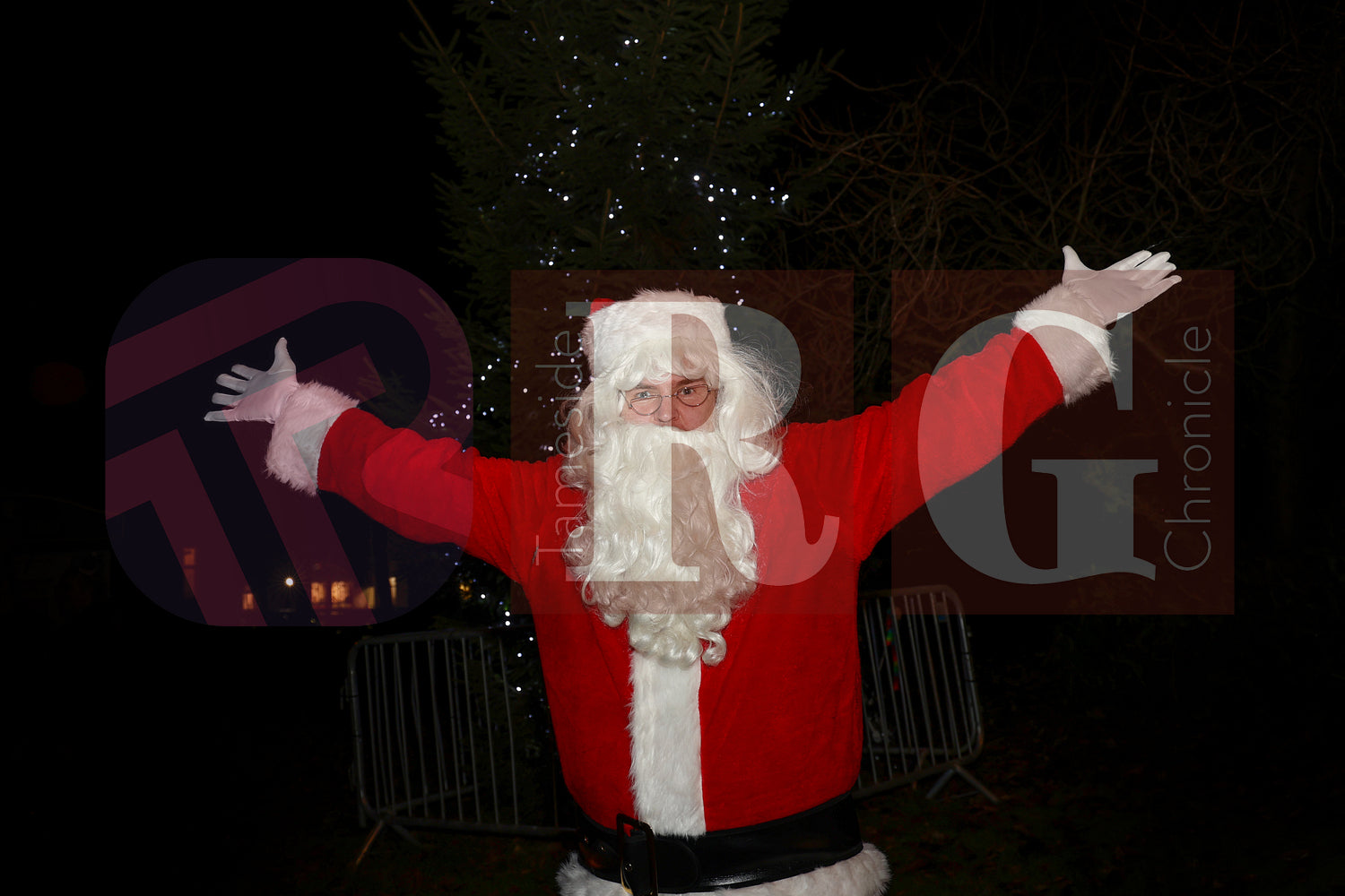 RYECROFT HALL XMAS FAIR (62).JPG
