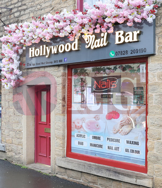 GLOSSOP CHRISTMAS SHOPS 2025 (65).JPG