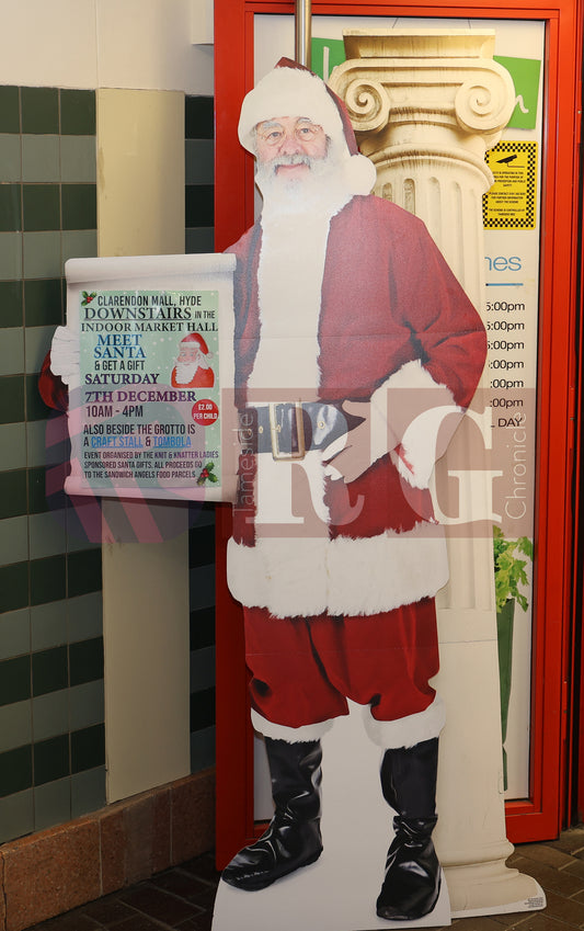 CHRISTMAS IN HYDE 2024 (84).JPG