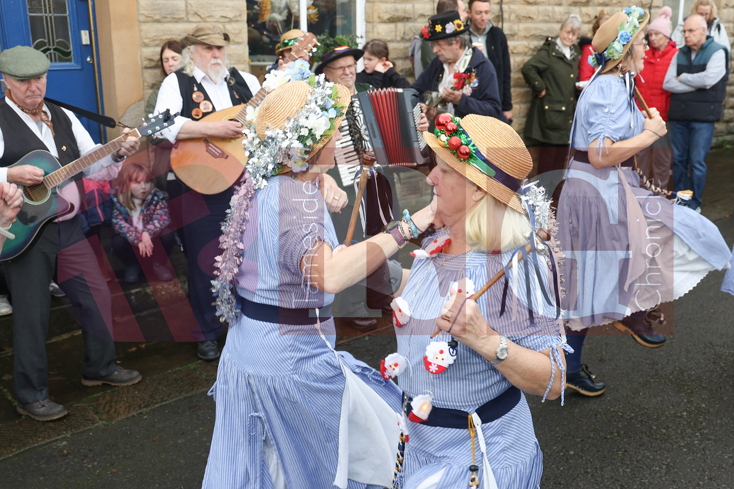 GLOSSOP CHRISTMAS MARKET 2024 (76).JPG