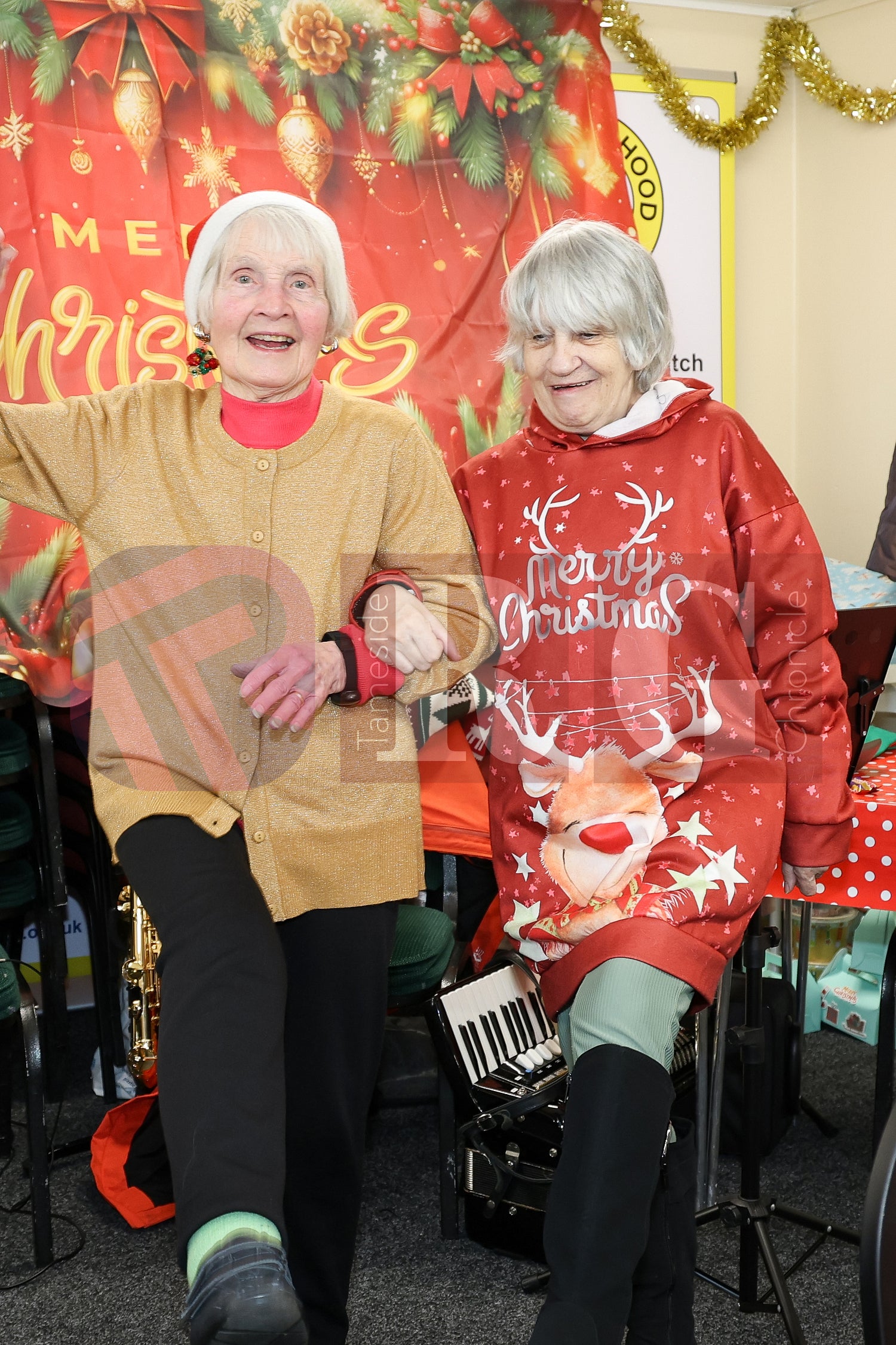 XMAS DAY LUNCH VICTORIA PARK DENTON  (44).JPG